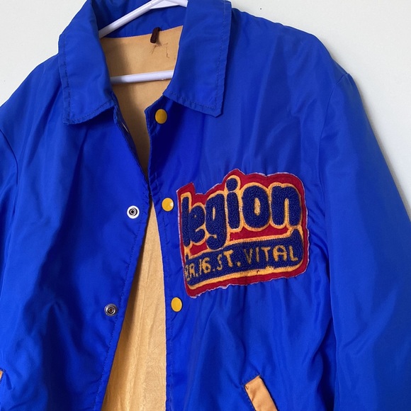 Vintage Nylon jacket size medium - Picture 2 of 6